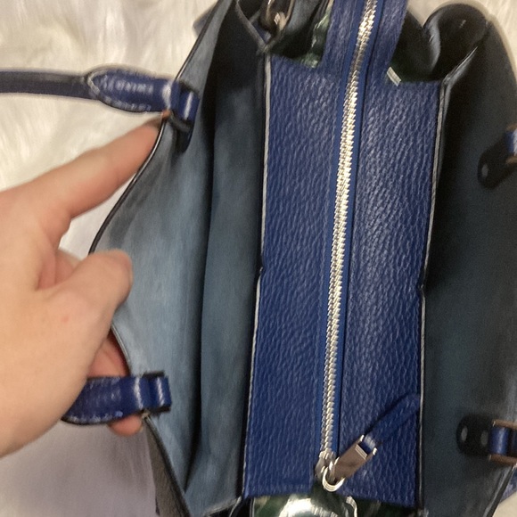👛 Kate spade ♠️ blue handbag purse crossbody!!!!! 👛 - Picture 5 of 12